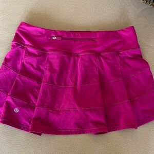 Lululemon Athletica Fuchsia Mini Skirt